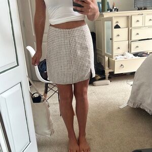 Glam tweed skirt. Size medium. Worn once, too big now